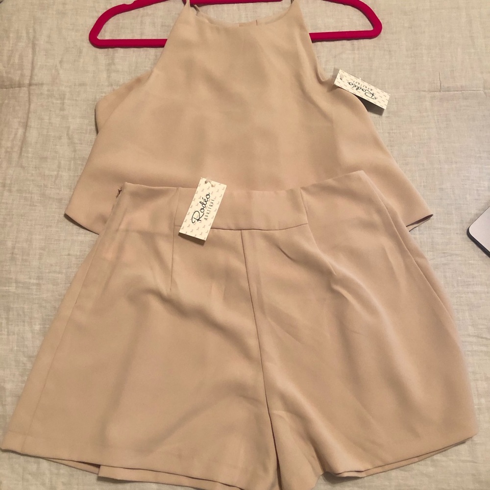 2 piece set
